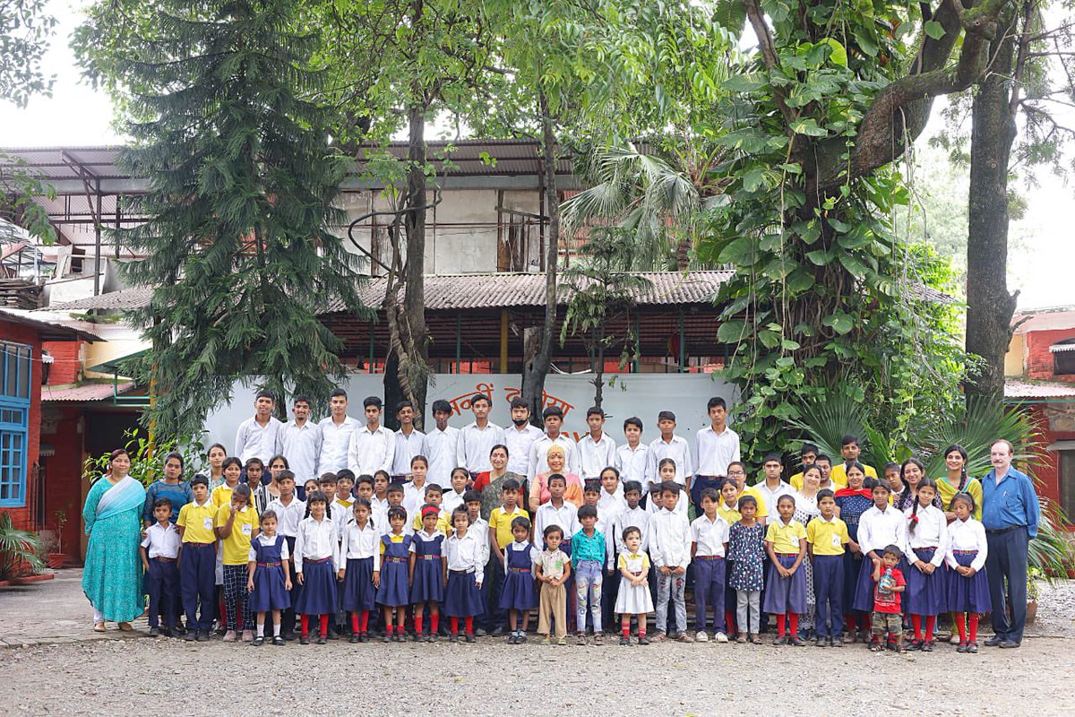 simplyushark's tweet image. Yesterday was a truly soul satisfying day spent with a unique integrated educational institution.
“Nanhi Dunya “ The International Movement of Children &amp;amp; Their Friends” was founded in 1946 by Prof.Lekh Raj Ulfat (1920-1991).
#attentionneeded 
@dpradhanbjp @smritiirani