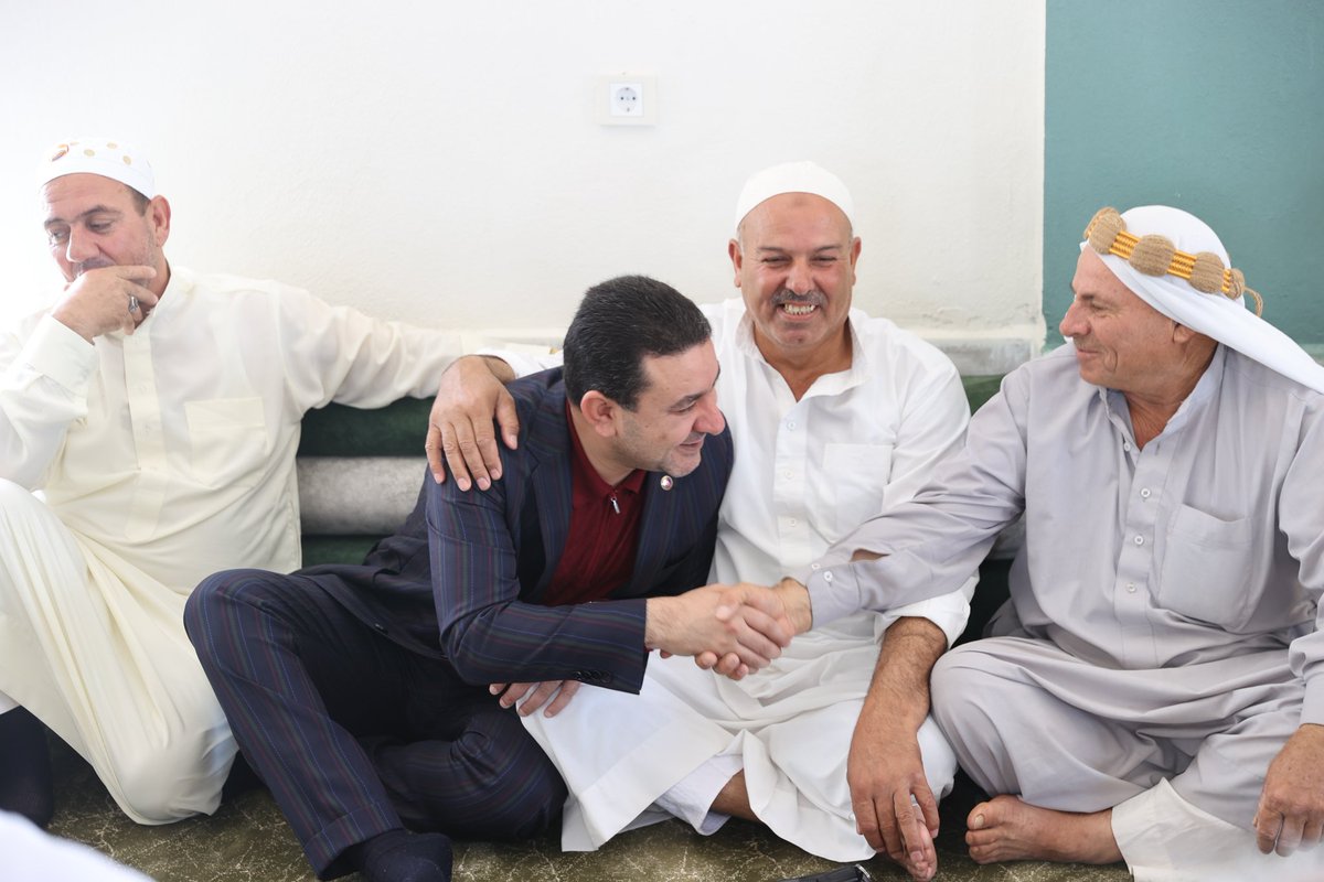 Buldum mahallemizde "ŞAHİN" ailesinin düğün merasimine katıldık.

Genç çiftlerimize bir ömür boyu mutluluk ve saadetler diliyorum. Rabbim her iki cihanda da mutlu ve mesut etsin.