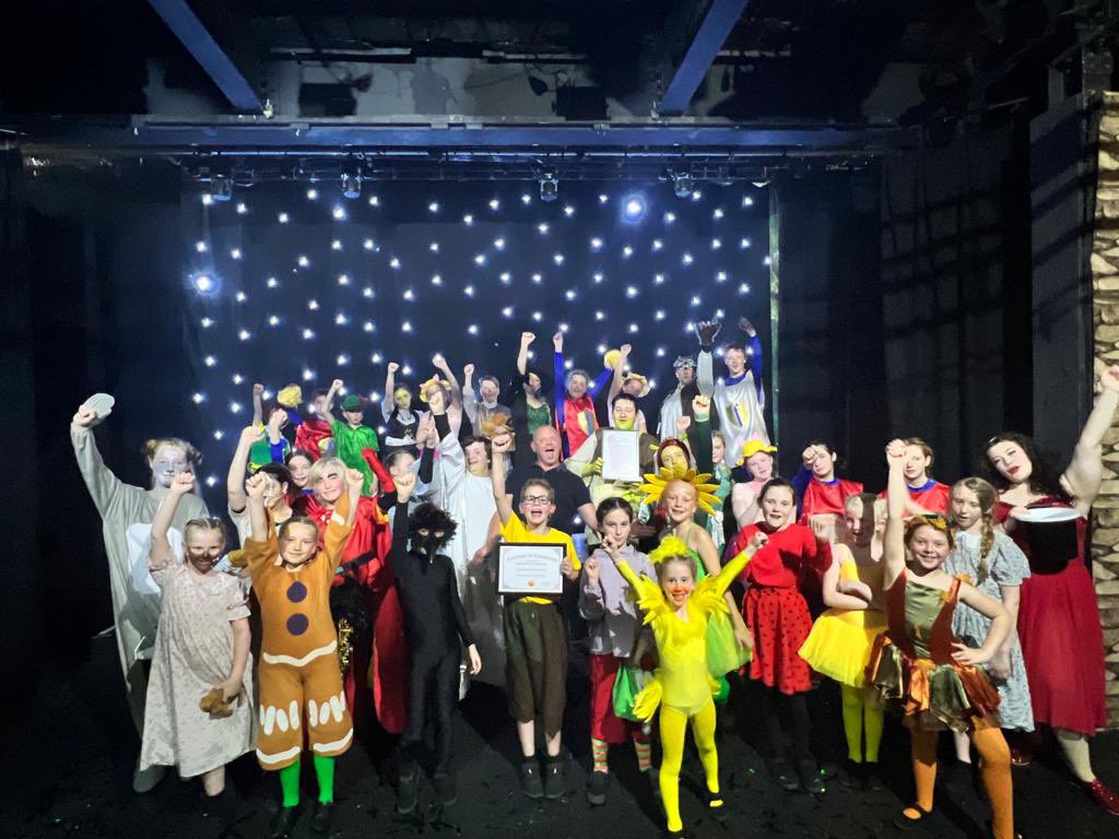 tydgest1986's tweet photo. Just 2 shows left to catch these amazingly talented kids in Shrek the Musical Jr - 2:15 matinee and 7:15 evening show. Limited availability, don’t miss out!! 🎭🟢 https://t.co/p2DoBE7oO6