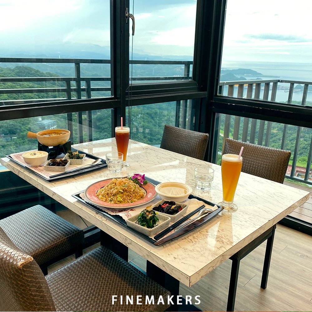 finemakers's tweet photo. 【古窗レストラン】
山と海の美しさを満喫できる空間で、本格的な台湾料理が味わえます。

#古窗海景會館 #九份 #茶藝民宿 #旅行 #台湾旅行 #台湾観光 #台湾旅 #新北市 #台湾ツアー #九份グルメ #台湾景色 https://t.co/0j0TPxeIIH