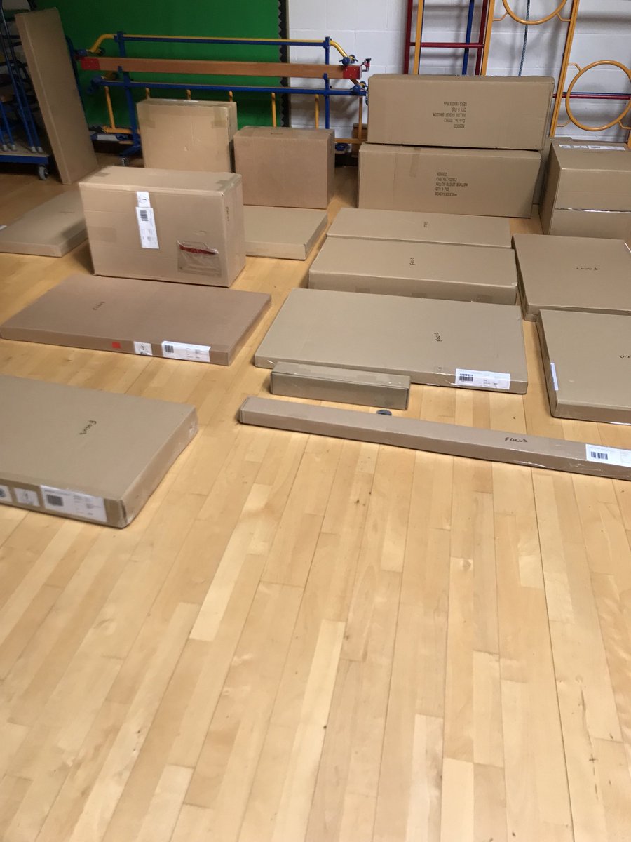 Barnes Farm Infant School tweet media