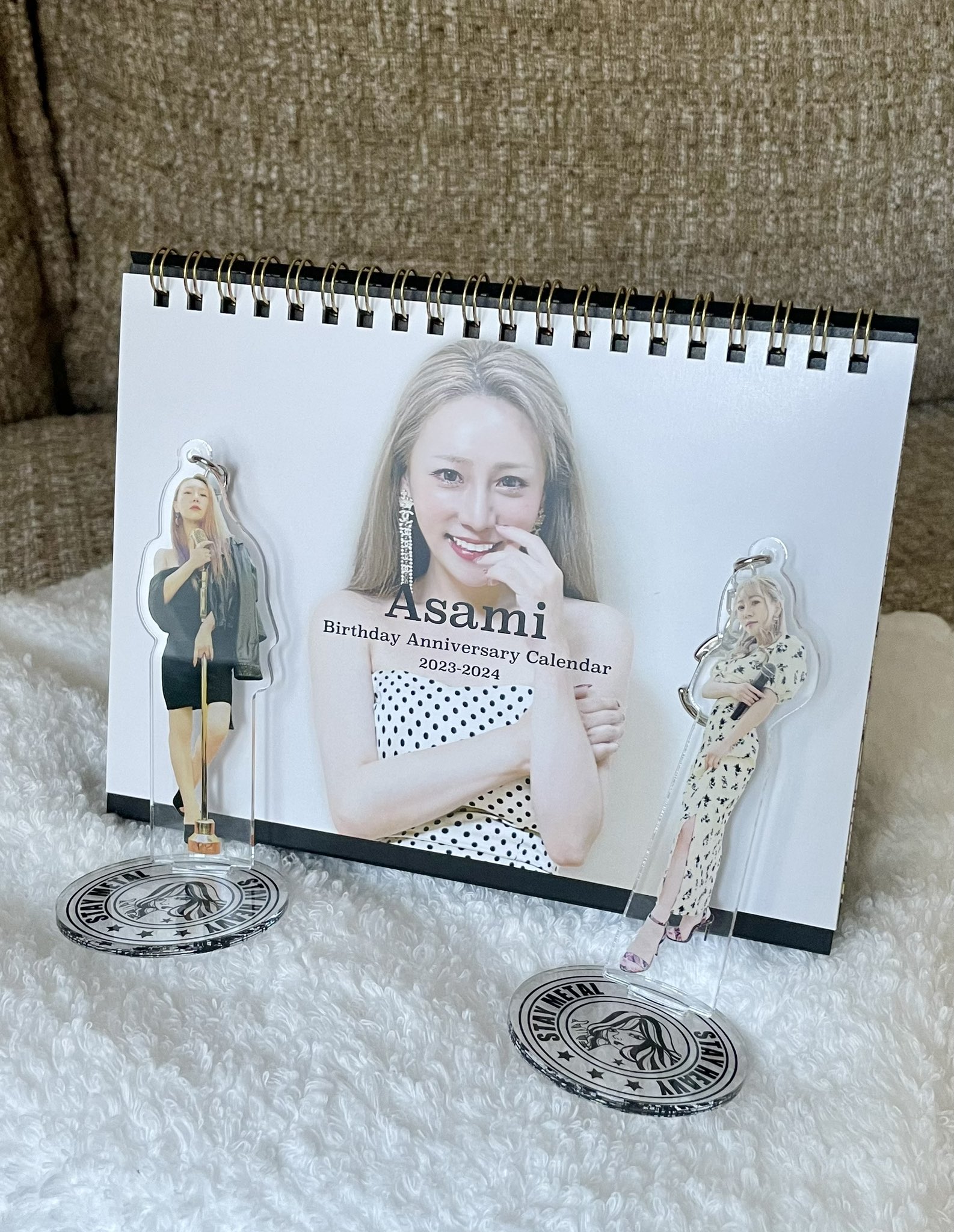 Amazon.co.jp: LOVEBITES asami desk calendar : Office Products
