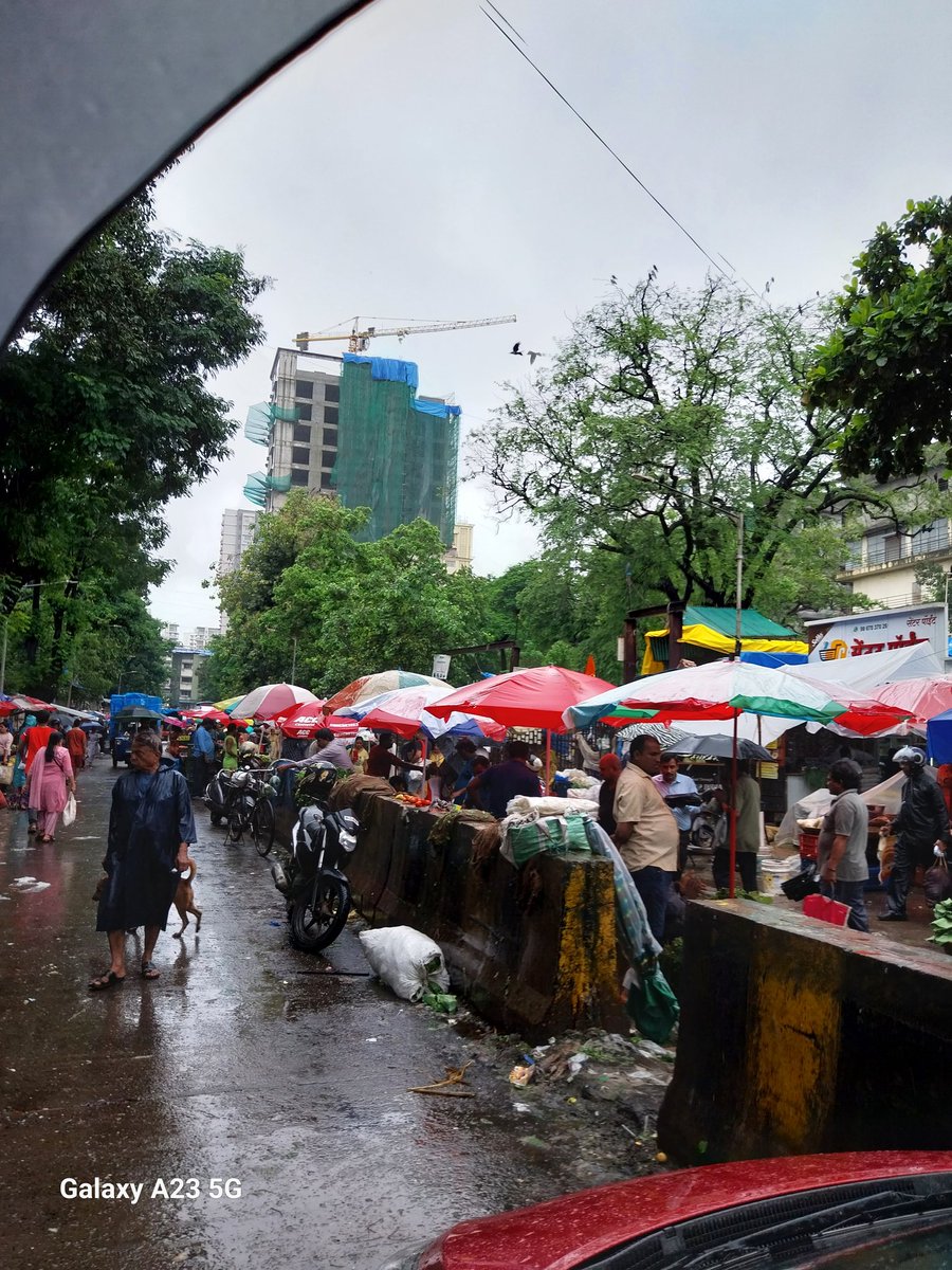 #randompic #vegetablemarket #Mumbai