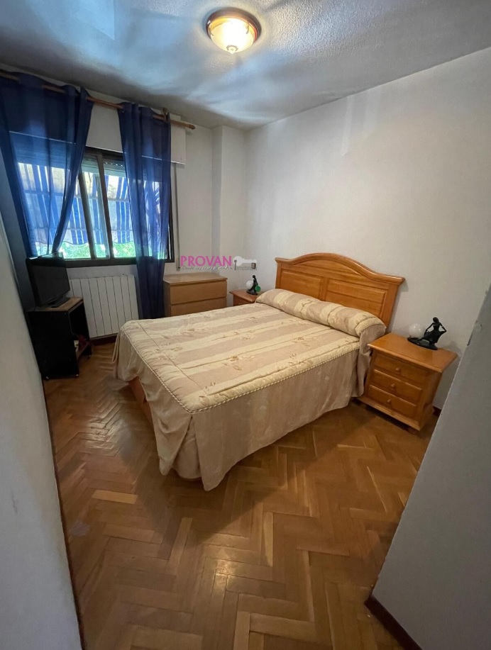 PROVAN Inmobiliaria ofrece vivienda para entrar a vivir en zona residencial de JUNCAL, en urbanización con piscina. Con 2 habitaciones, luminosa y bien orientada.
🏡187.000€ ☎️916 78 21 09 
🪩provan.info/ficha/piso/tor…
#provaninmobiliaria #inmobiliariaentorrejon #pisotorrejon