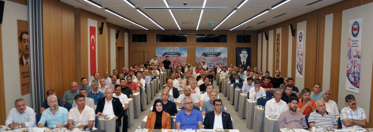 alideniz02's tweet photo. Eğitim-Bir-Sen 57. Başkanlar Kurulu Toplantımızı 7. Dönem Toplu Sözleşme gündemiyle @EbsOtel Ankara’da gerçekleştiriyoruz.

7. Dönem Toplu Sözleşme tekliflerimizin ve süreç içerisindeki yol haritamızın nihai halini almasına yönelik istişare toplantımızda sahanın talep, beklenti ve sorunlarını masaya yatırıyoruz.

Toplantımızda alınacak kararların kamu görevlilerine ve teşkilatımıza hayırlara vesile olmasını diliyorum.