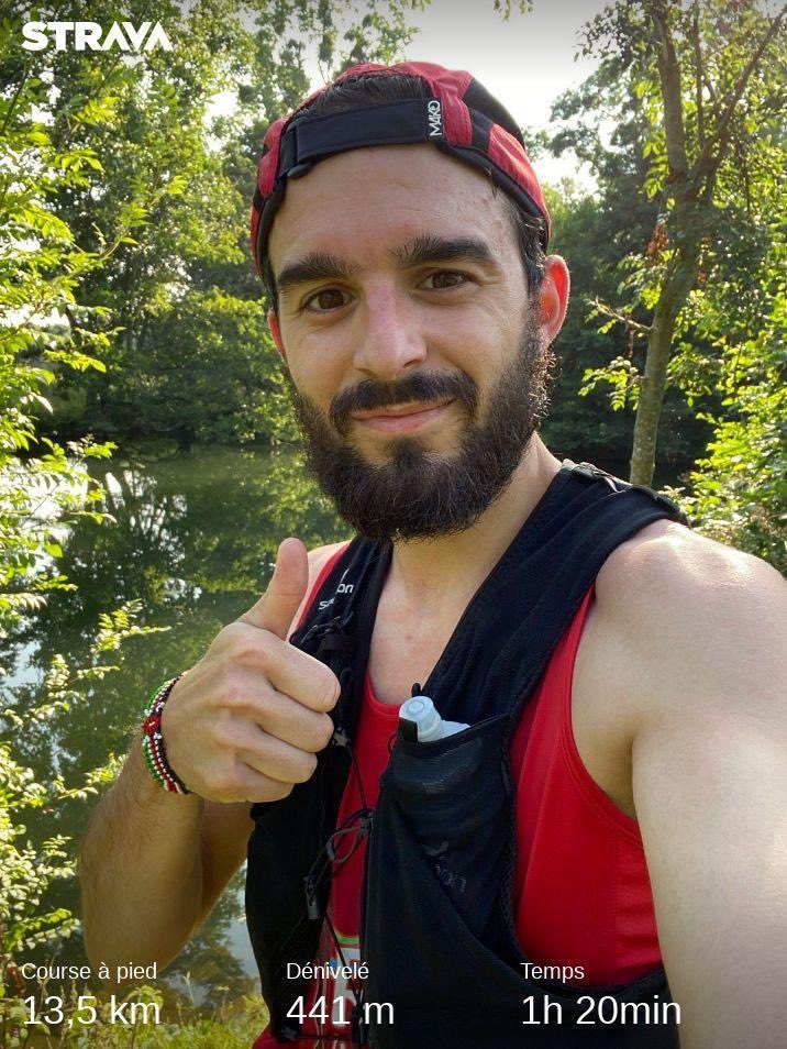 RichardQuentin2's tweet photo. Ce matin c’était une séance de côtes
Echauffement 15’
10x la côte du Château Coudray Salbart
10x le Mur de Ternanteuil
Récup 20’
😉👍💪☀️🏃🏻♂️🔴🔴
#Strava #TeamRunner #TeamTrailer #Run #Trail https://t.co/2xCtg083fA