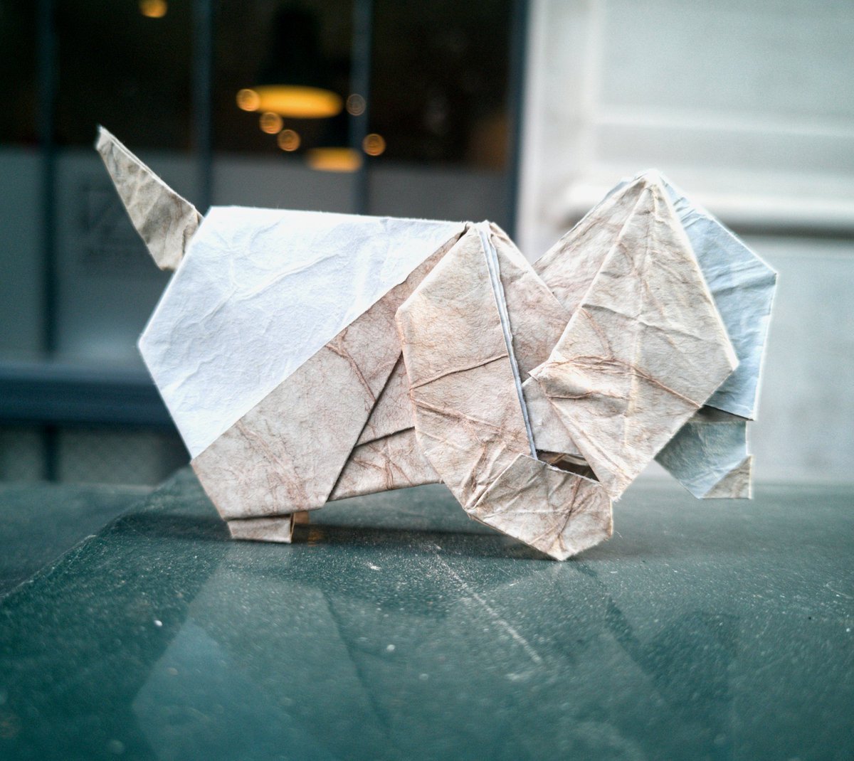 BarthDunkan's tweet photo. Origami Sniffer Puppy..
Chiot stylisé et plié à partir d'un carré par Barth Dunkan (EcOrigami).
Puppy designed and folded from a square by Barth Dunkan (EcOrigami)
#barthdunkan #ecorigami #puppy #origami #paperfolding #paperart #mfpp #Amazon #origamidog #origamipuppy https://t.co/mrQlXy2y6V