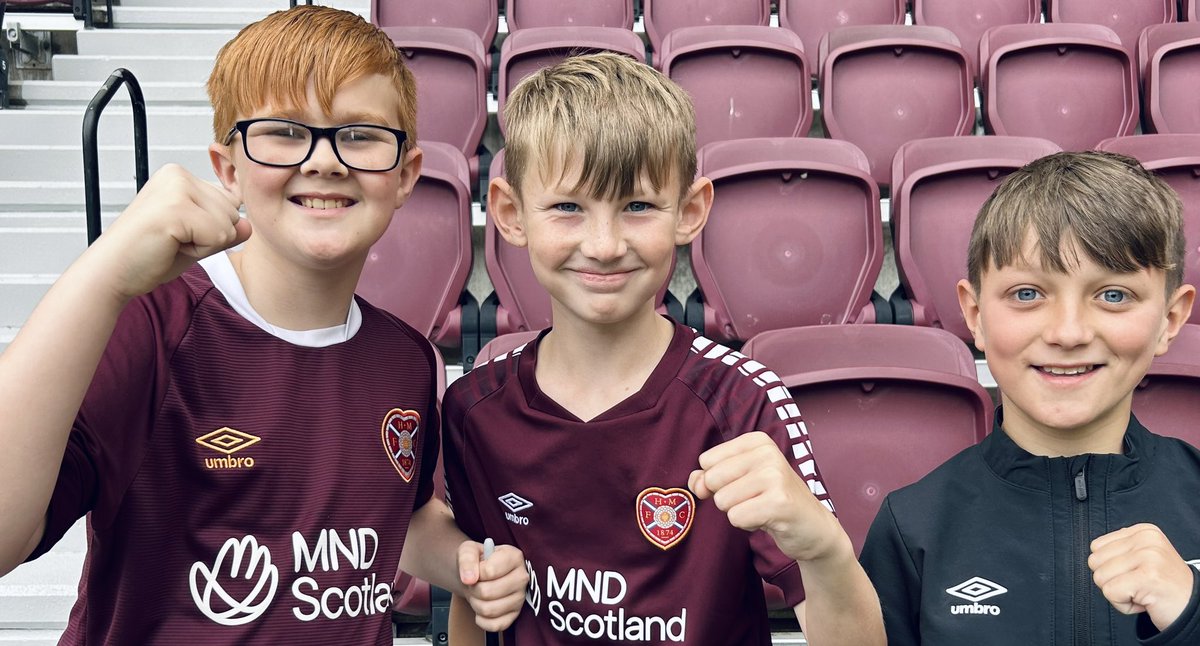 At Tynecastle today? Tweet a photo to the club with #Jamtarts to enter our giveaways! 🤳 We’ve got 23.24 home and away tops, match tickets, and club merch up for grabs 👌 🎤 Be sure to put your name in your tweet so our stadium announcer can shout you out!