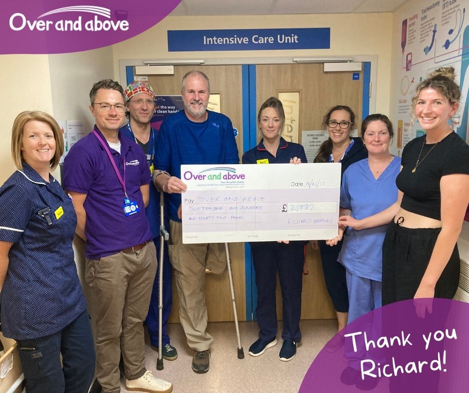 rdhcharity's tweet image. It was very special to see ex-patient Richard present a fundraising cheque to the team at NDDH that helped save his life. Richard, from #Ilfracombe, spent 7 weeks in ICU and has since raised thousands of pounds to help the hospital go even further for local people💜
#DevonHour