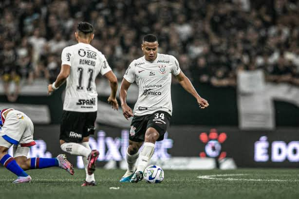 CorinthiansArab's tweet photo. فيورنتينا الإيطالي ، يتطلع للتعاقد مع المدافع موريللو ،ادارة كورينثيانز طلبت € 15 مليون (80 مليون ريال برازيلي) للتفاوض بشكل نهائي.
عرض الفريق الإيطالي سعرًا أقل وينتظر الآن ردود الفعل من مجلس الإدارة - 
 موريللو لعب 23 مباراة مع كورينثيانز هذا العام.
@DiMarzio
@povotime1910 https://t.co/hYdHyjwcpl