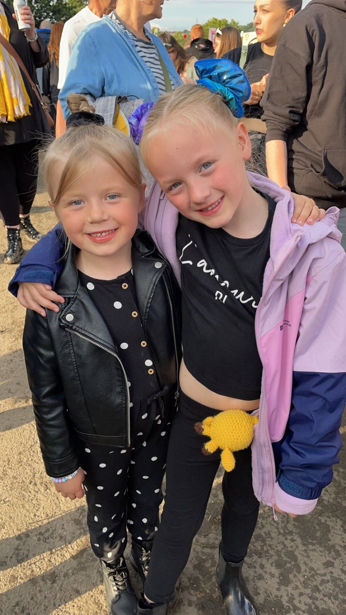 smithses's tweet image. Loving @tramlines . Excited for the special guests 👀 @mcflymusic ???🥳