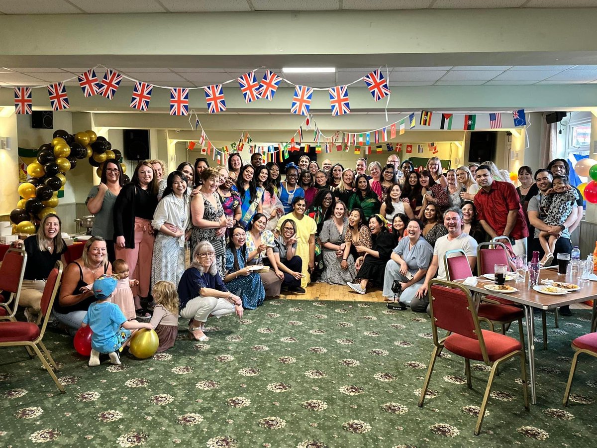 Last night @GHFT_DCC came together to celebrate our rich diversity - for a Cultural Party! 23 different nationalities & ethnicities sharing traditions, stories, music, dancing & of course food! Proud to represent the community we serve. @gloshospitals @NHSMillion @NHSGlos