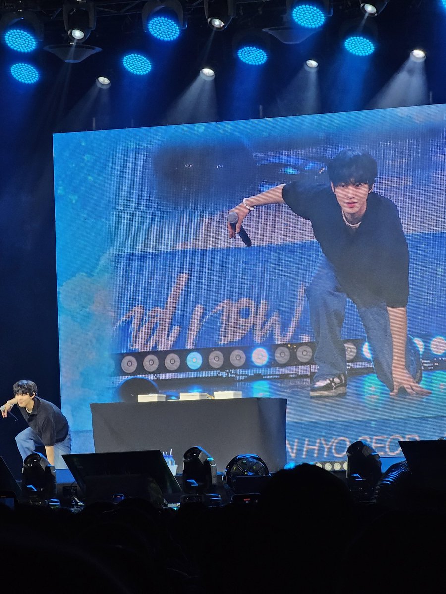 230722 태국 방콕 팬미팅

사진 따라하기 졸귀ㅜㅜ

#안효섭 #AhnHyoSeop