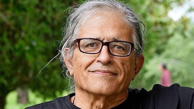 Aquest home excepcional, <a href="/ramoncotarelo/">Ramon Cotarelo</a>, li desitjo que formi part del nou Moviment d'Alliberament de Catalunya amb pluralisme amb <a href="/LauraBorras/">Laura Borràs 🎗</a>, <a href="/josepcosta/">Josep Costa</a>, <a href="/cnacasol/">Cristina Casol</a>
<a href="/ClaraPonsati/">Clara Ponsatí</a> i tantes altres de la societat civil, per resoldre el problema català i aconseguir les promeses