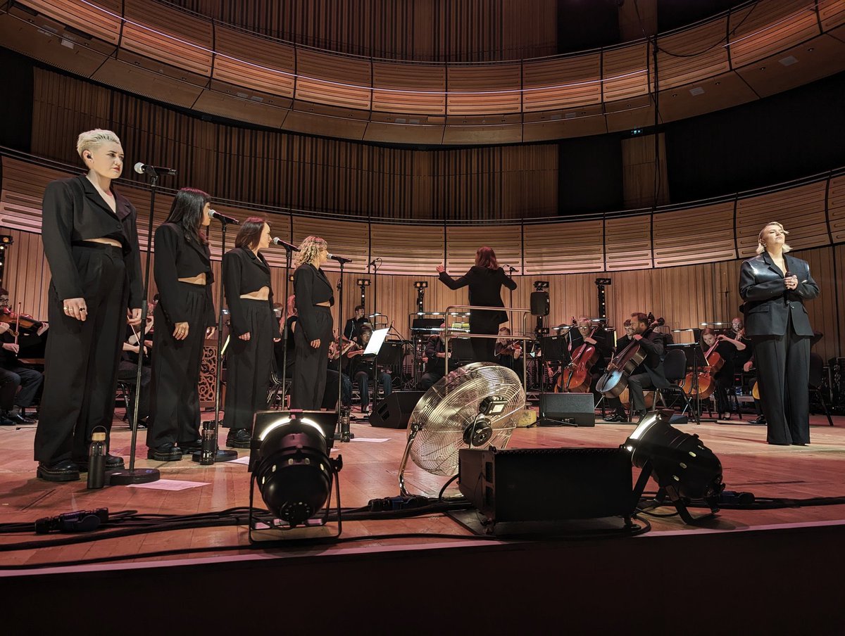 Elizabeth Alker (@elizabethalker) on Twitter photo What an absolute joy to introduce the MIGHTY <a href="/SELFESTEEM___/">Self Esteem</a> onstage for her electric <a href="/bbcproms/">BBC Proms</a> concert last night with <a href="/RNSinfonia/">Royal Northern Sinfonia</a> & <a href="/robertamesmusic/">Robert Ames</a>. Audiences in Gateshead really are the bestâŠ. Listen TOMORROW at 9:45pm <a href="/BBCRadio3/">BBC Radio 3</a> / <a href="/BBCSounds/">BBC Sounds</a> âŠ.. What an absolute joy to introduce the MIGHTY <a href="/SELFESTEEM___/">Self Esteem</a> onstage for her electric <a href="/bbcproms/">BBC Proms</a> concert last night with <a href="/RNSinfonia/">Royal Northern Sinfonia</a> & <a href="/robertamesmusic/">Robert Ames</a>. Audiences in Gateshead really are the bestâŠ. Listen TOMORROW at 9:45pm <a href="/BBCRadio3/">BBC Radio 3</a> / <a href="/BBCSounds/">BBC Sounds</a> âŠ..