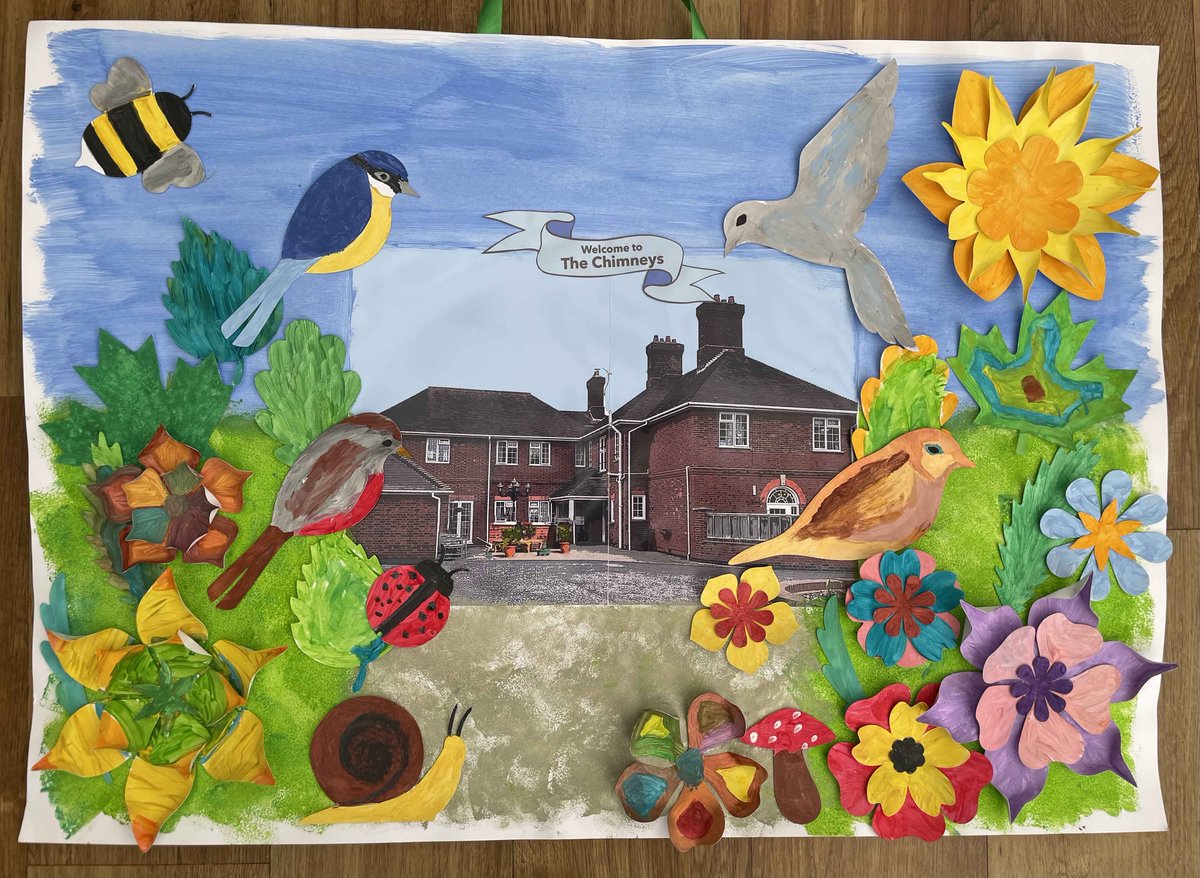 Residents & staff at #TheChimneys #CareHome #rugby were thrilled with their Home Welcome @creativemojo painting 🌺🐌The staff have put in so much time & effort creating their spectacular garden #CROSSCROWN #residentwellbeing #activitycoordinator @Artsincarehomes @DementiaFriends