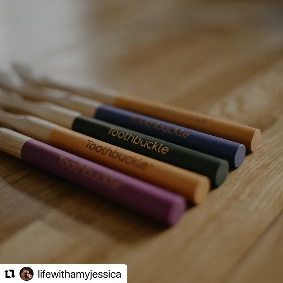 ToothbuckleInfo's tweet photo. Check out @lifewithamyjessica on how her swap to cleaner planet-friendly #toothbuckle bamboo toothbrushes & 365 days of hygienic protection with our ♻️covers has improved her #oralhealth
Kids Range Launching Soon JOIN WAITLIST 👉🏼 https://t.co/HwYWuNhbWn https://t.co/kgm6LhQFRP