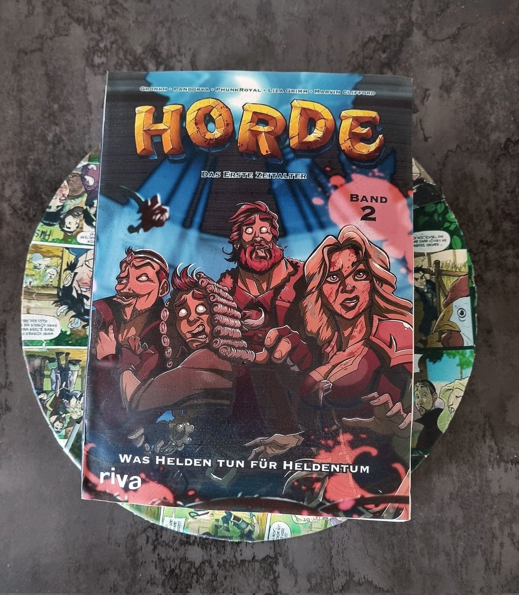 KittyCatCakes tweet media