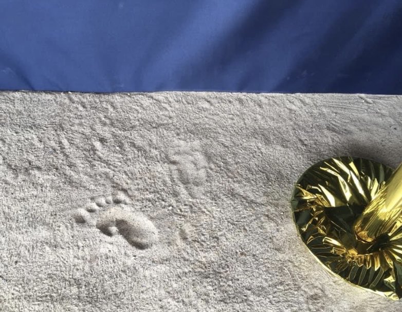 Josef_Otto's tweet photo. 43 years ago - and still fascinating - first footprint on moon #NASA #moonwalkers #Oberrieden https://t.co/C8cd8H8ipB