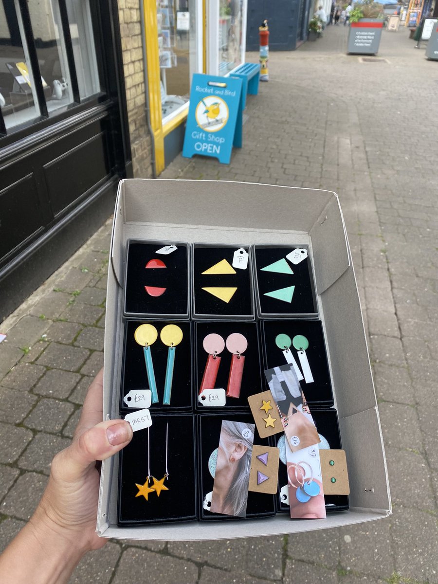 iamrachel tweet media