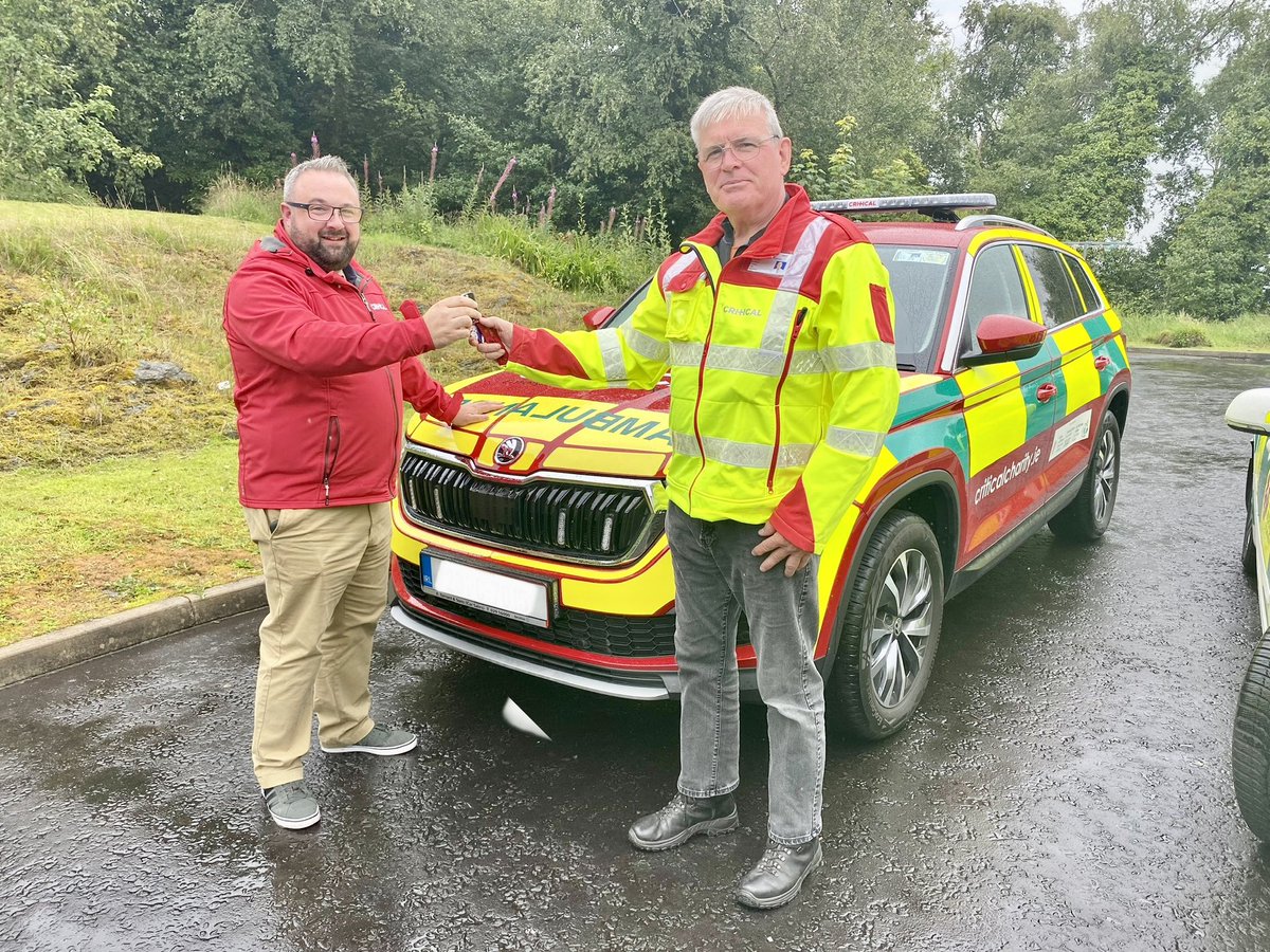Yesterday we were delighted to bring one of our longest serving Volunteer Doctors Dr. Gerry Lane his new Rapid Response Vehicle. Costing over €70,000 it’s part funded by The Department of Community and Rural Development under the CLAR Programme
#Ireland2040 #OurRuralFuture