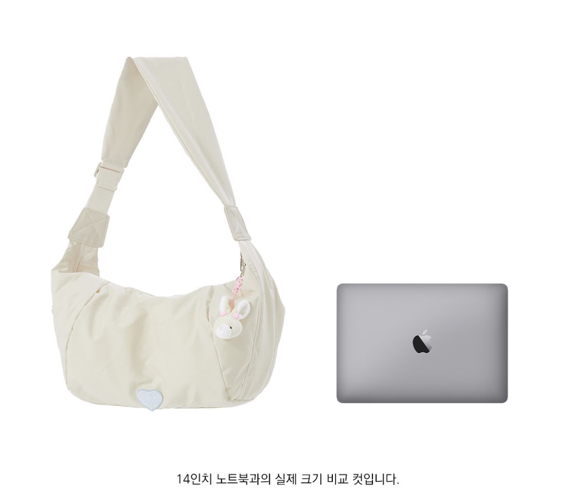 레전드 귀여운 가방 — (🎀ॣ•͈з•͈ ॣ)
아이패드도 보관할 수 있다해서 구매 고민중 •••