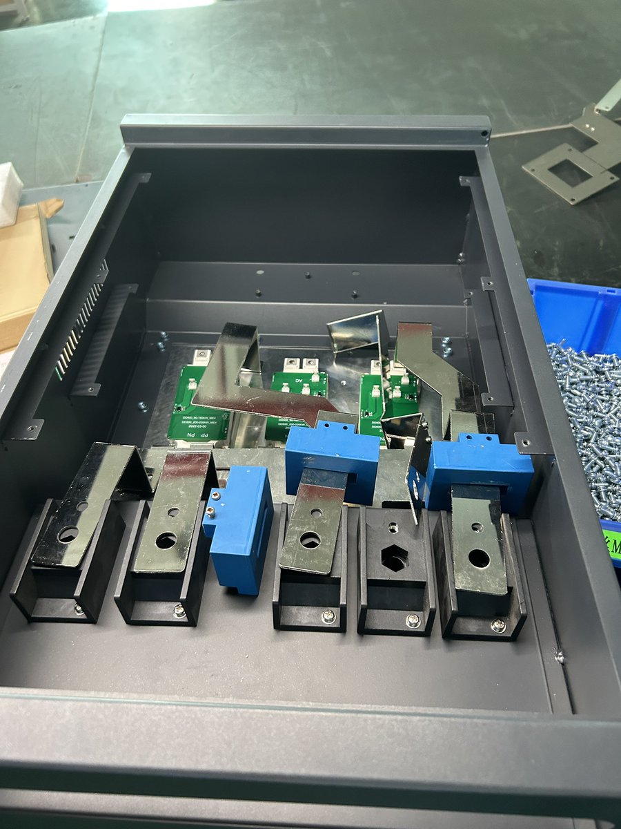 OEM inverters 
+86 13265599662

#vfd #inverter #converter #servo #soft start #OEM #PCBA