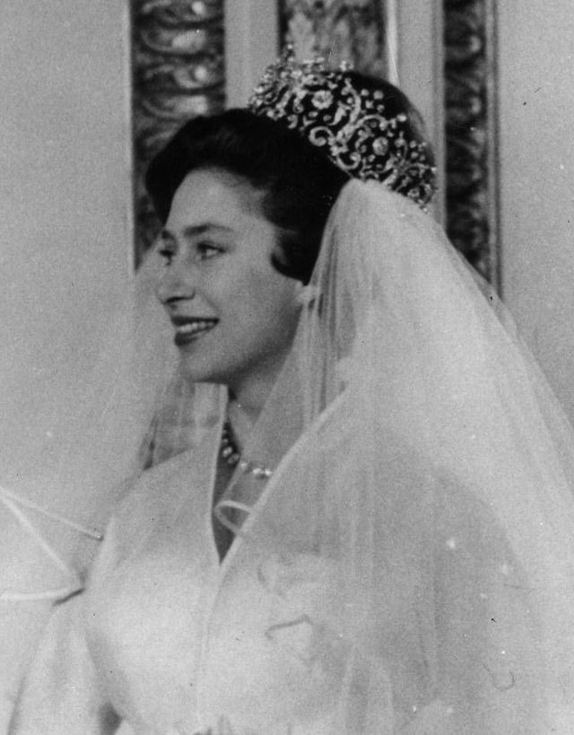 captaintownsnd's tweet photo. / hot girls love Princess Margaret https://t.co/S9SkVSwi3h