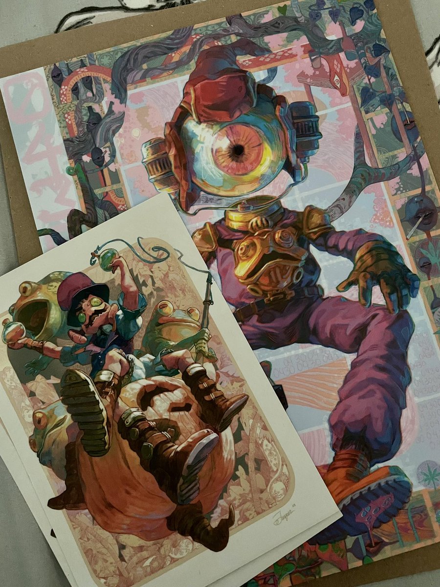 machumatician's tweet photo. WAHHHH NAKUHA NA NG FREN KO YUNG PRINTS KO FROM @Jasprismatic @RadMonkeysEmp !! ANG GANDA ANG COOL TENKYU SO MUCH https://t.co/B2iotRq2uz