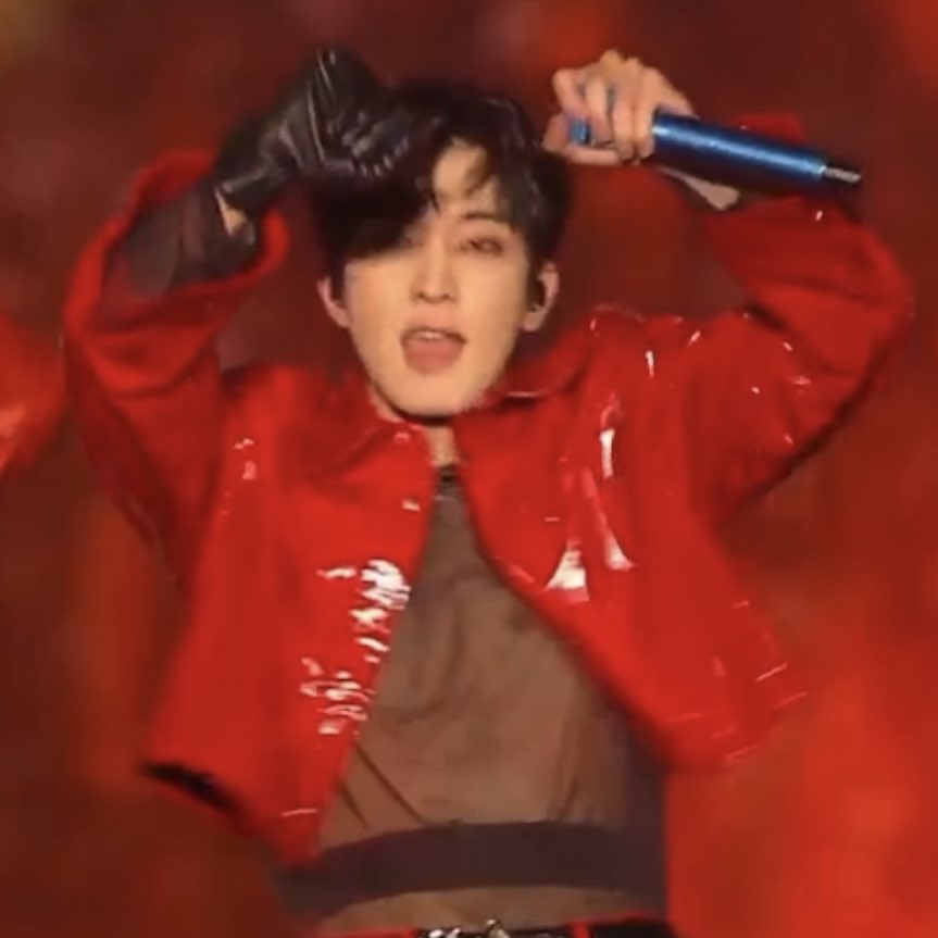tinkswonu's tweet photo. THE LOUD SCREAM FOR WONWOO DURING THIS PART!! https://t.co/nlThna6Nmm