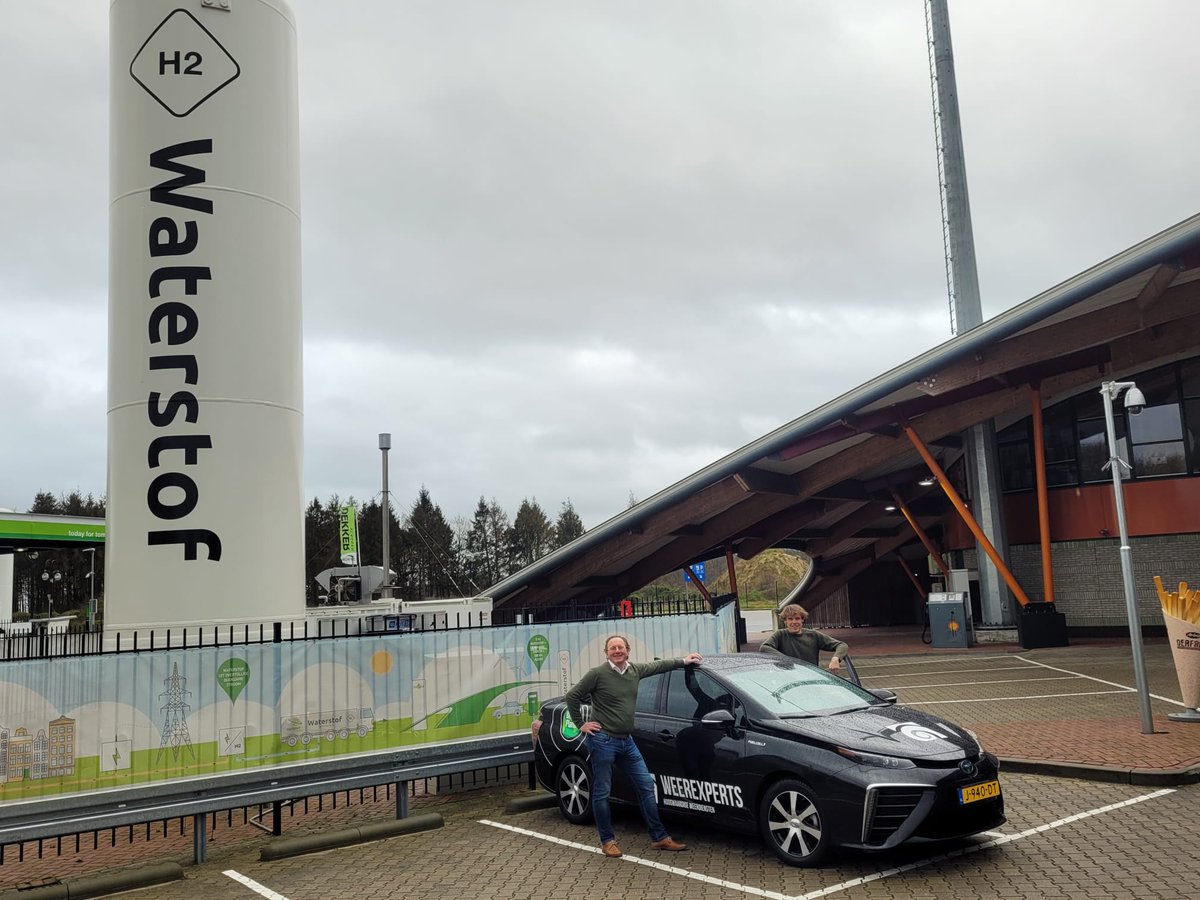 Hoe een mooie samenwerking ontstond met <a href="/EdwardDoorten/">Edward Doorten</a> van #GreenplanetPesse. Weerman en waterstof, samen op weg naar een duurzamere toekomst. weerexperts.nl/weerman-en-wat…