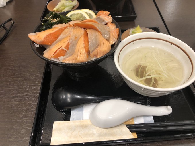 今日のカロリーです 