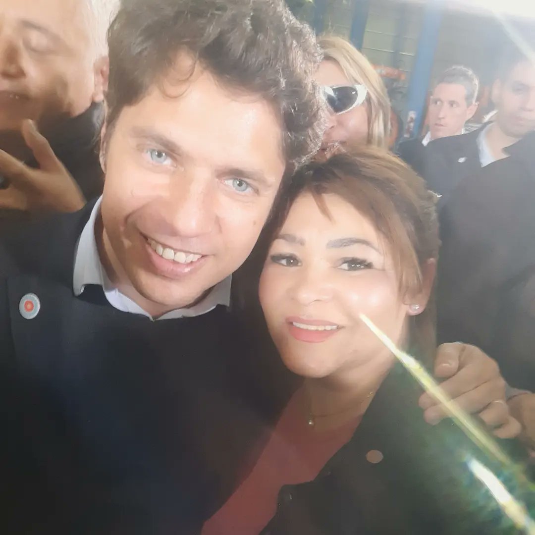 celeste_gonz's tweet photo. @sergiomassaok
Y @kicillofok en #florenciovarela❤ junto anuestro Querido #Intendente @andreswatsonok
en el #parqueindustrialytecnológico " #pitec #inversion #produccion #confianza #CompromisoReal #estadopresente dejando claro cual es el modelo de país que necesitamos ✌🏻🇦🇷✌🏻 https://t.co/1t7bImExy8