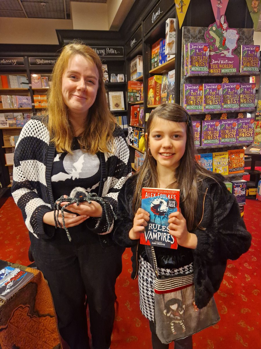 @foulkeswrites <a href="/HanleyWstones/">Waterstones Hanley</a> Thank you! Bella was so happy to meet you. Totally star-struck! 🌟