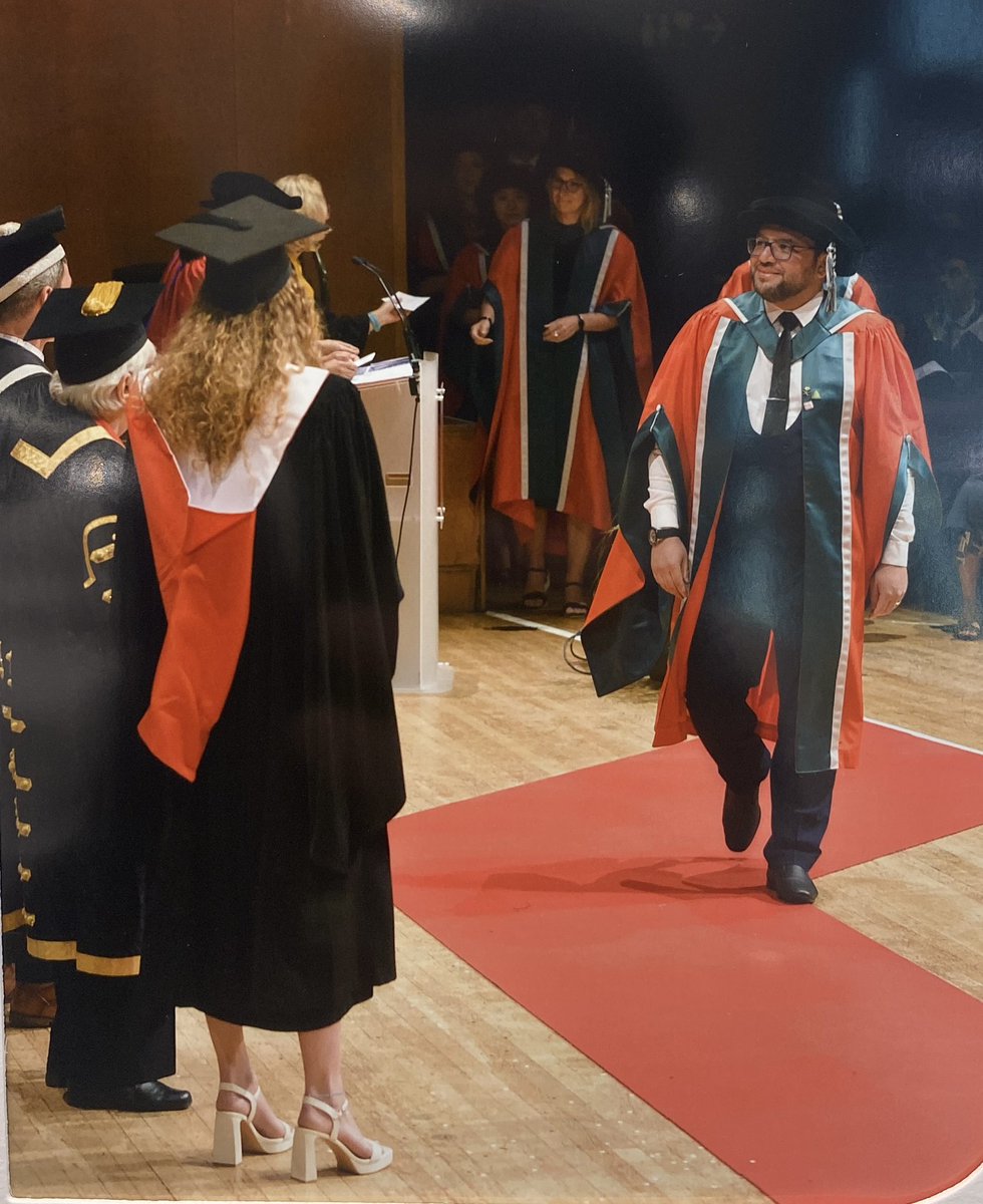 الحمدلله على التمام 
حضرنا حفل تخرج الدكتوراه من جامعة #كارديف #graduation @cardiffbusiness 
@cardiffuni 
 #CardiffGrad