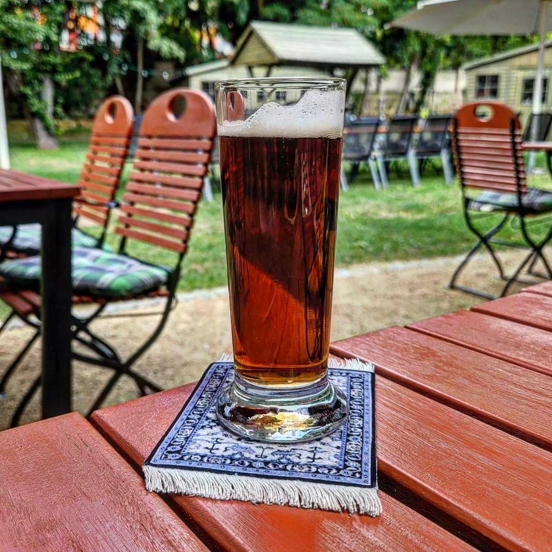 brunnenbraeu's tweet photo. Brauwerk Schwedt – Raffiniertes – Rotbier (***)

#beeronthecarpet

#brauwerk #brauwerkschwedt #raffiniertes #rotbier #raffiniertesrotbier https://t.co/IoVU2uPAqp