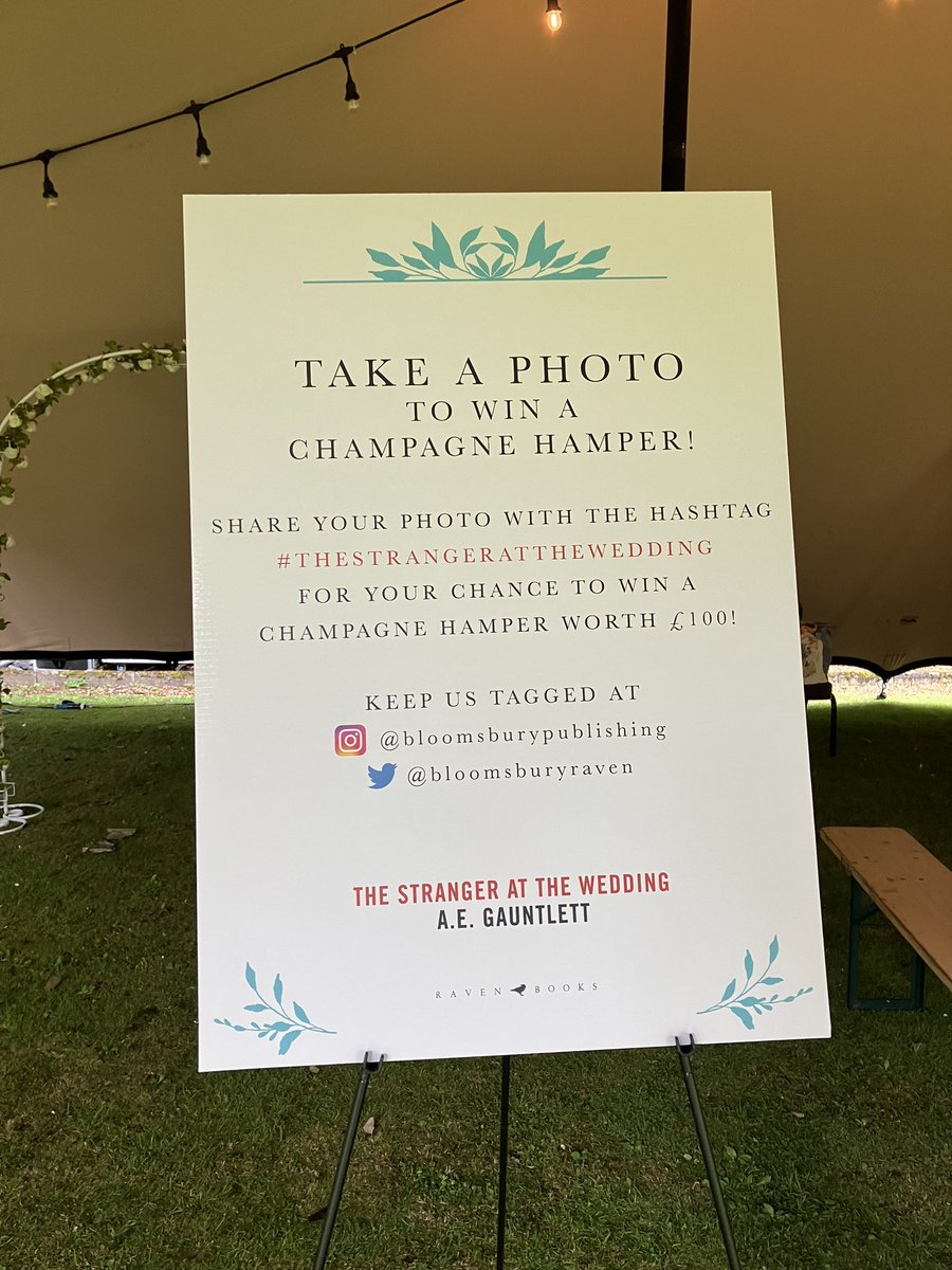 Alison_Edits's tweet image. Setting up for our amazing giveaway - come to us on the Bowling Green for proofs, cake, a selfie booth and a chance to win a champagne hamper! Kicking off at 1215 and we can’t wait to see you. #thestrangeratthewedding #TheakstonCrime