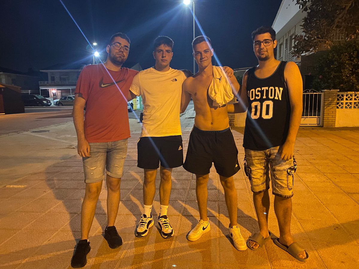 alextp😈 tweet media