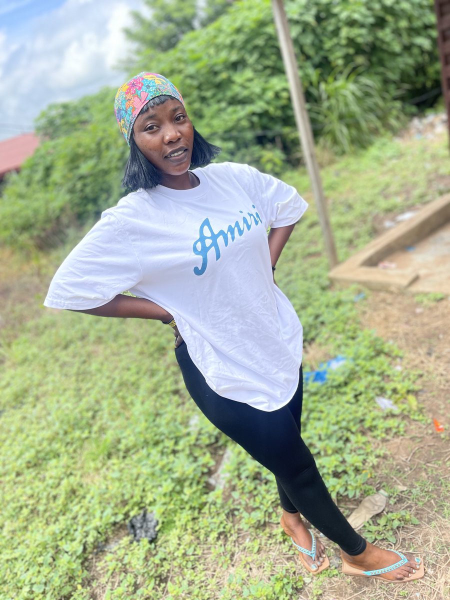 AdenipekunAyod1's tweet photo. Mi o fine buh mo fresh👌 https://t.co/B4U5k3vasu