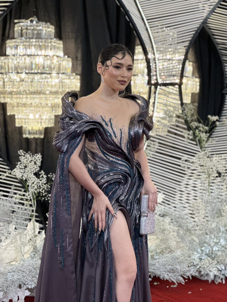 adikthing's tweet photo. Encantadia x goddess inspired. sheesh!

literal na SPARKLING KYLIE PADILLA ✨ #GMAGala2023 https://t.co/kzthR7LxEl