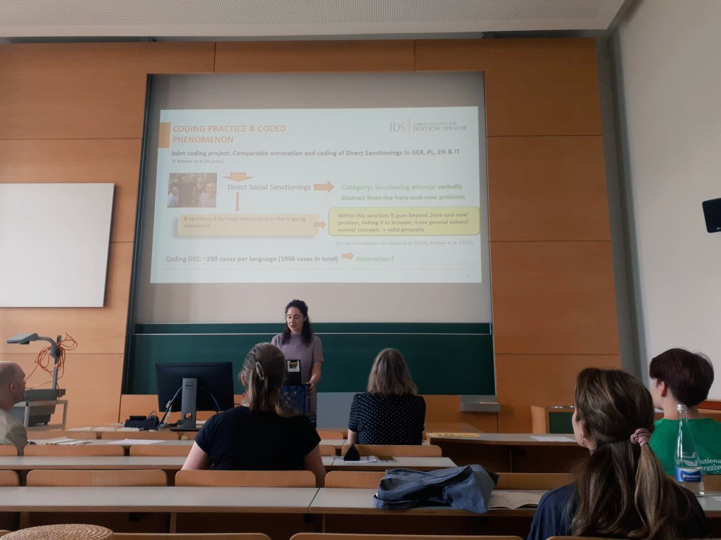 jowitarogowska (@jowitarogowska) on Twitter photo Interesting panels, insightful discussions, helpful feedback, lovely coffee breaks: I was happy to attend 10th ICLC in Mannheim.
Reunions with colleagues are also always so nice! <a href="/sandagersorense/">Søren Sandager Sørensen</a> <a href="/buddehel/">Helena Budde</a> 😊
& thanks for being a great chair, ofc <a href="/olofflo/">Florence Oloff</a> 💜 Interesting panels, insightful discussions, helpful feedback, lovely coffee breaks: I was happy to attend 10th ICLC in Mannheim.
Reunions with colleagues are also always so nice! <a href="/sandagersorense/">Søren Sandager Sørensen</a> <a href="/buddehel/">Helena Budde</a> 😊
& thanks for being a great chair, ofc <a href="/olofflo/">Florence Oloff</a> 💜