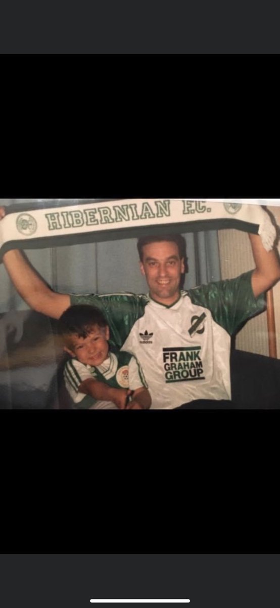 @HibernianRetro @toy_toys_shirts @TheDonsPool @KM1875 @hibsprogrammes @HibsinCommunity @CardsHibs @HibsTrust @SportsMemNet @PenicuikHibs Me and my old boy