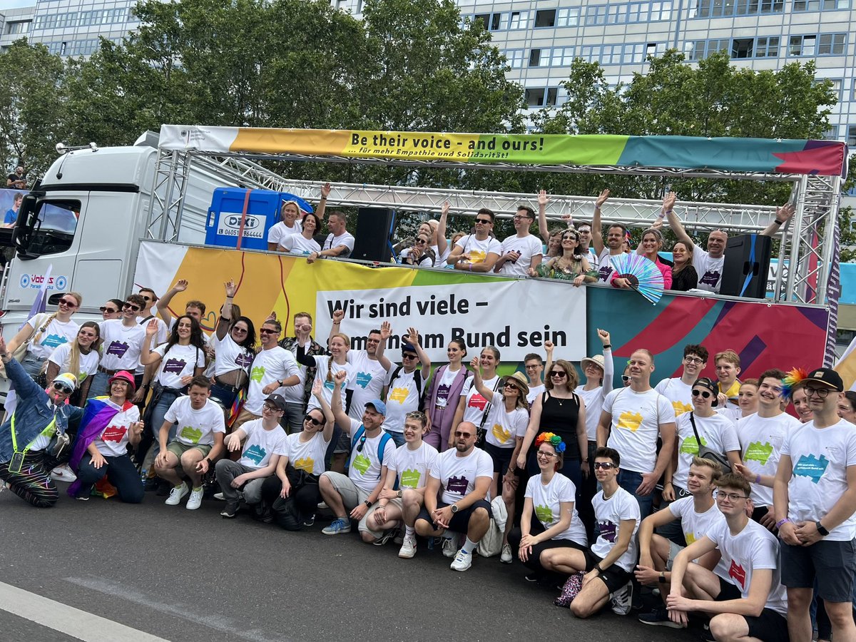 Bundesministerium des Innern tweet media