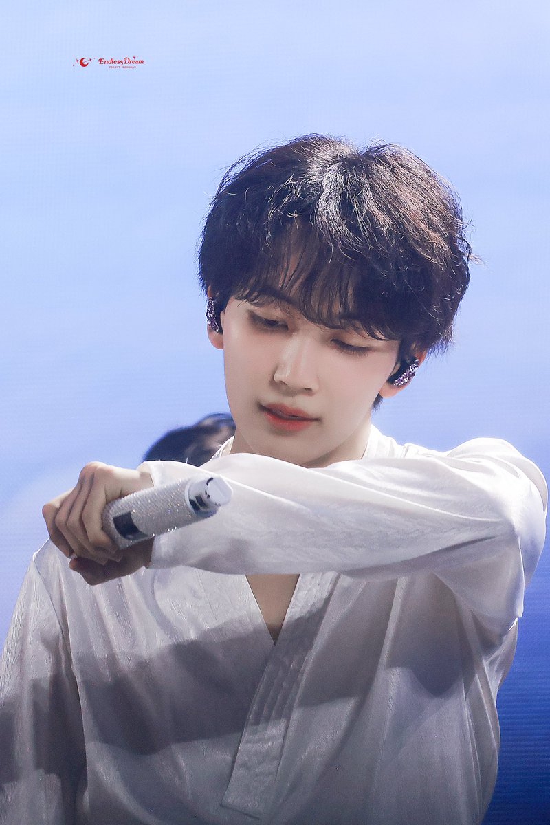 EndlessDream95's tweet photo. 230722 Follow Seoul HD 

#정한 #윤정한 #JEONGHAN
#ジョンハン 
#세븐틴  #seventeen https://t.co/RkLlrwZECw