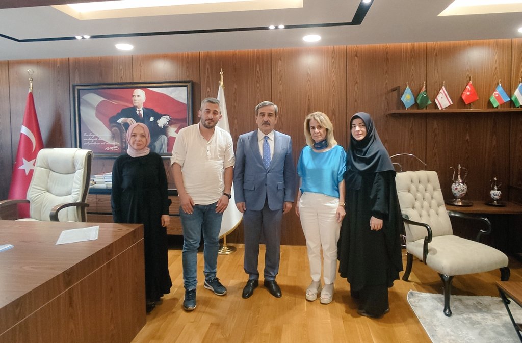 <a href="/tcailesosyal/">T.C. Aile ve Sosyal Hizmetler Bakanlığı</a> Bakanlığında çalışan Ekdersli Meslek Elemanları Derneği ABEP-DER Yönetimi olarak bizleri ağırlayan ve sorunlarımızla hemhal olan <a href="/kamusen/">Kamu-Sen</a> e teşekkür ederiz
<a href="/OnderKahveci/">Önder Kahveci</a>
<a href="/TalipGeylan06/">Talip Geylan</a> <a href="/yucelkazancoglu/">Yücel Kazancıoğlu</a> <a href="/MustafaNALBAYR1/">Mustafa N.ALBAYRAK</a> <a href="/TurkesGuney/">Türkeş Güney</a> <a href="/Zafercelik23/">Zafer Çelik</a> <a href="/turhan_73/">Ümit Turhan</a>
<a href="/Mahi_Nur/">Mahi_Nur</a>