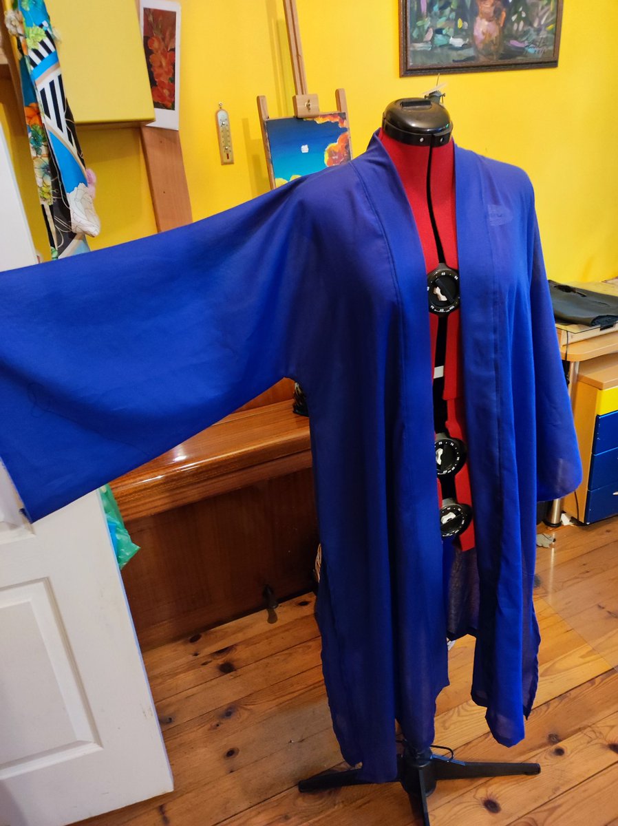 These days I have a bit of a sewing fever 😂