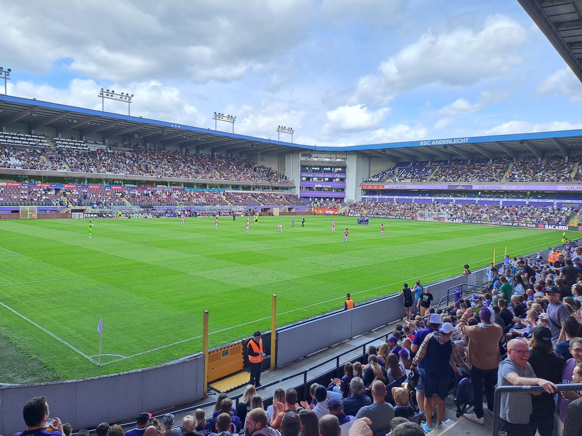 mathijsdj83's tweet photo. Anderlecht - Ajax 3-0 π€
#Jantje #Galamatch #BvdB https://t.co/vNhcZrmell