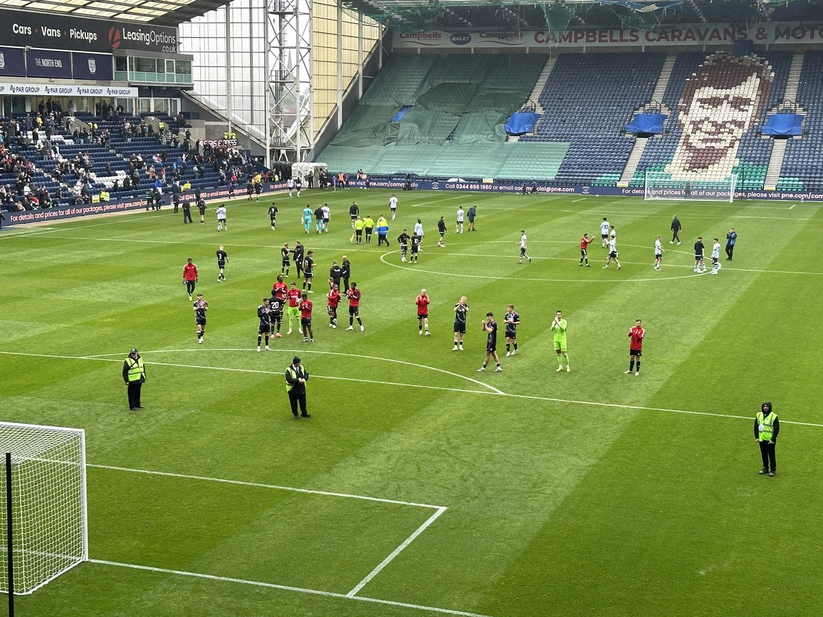 sheepie76's tweet image. Game 3 - PNE 2-0 Aberdeen - couple of very good goals. That won’t be our defence. Like the look of Sokler. Charlton next week 😉⚪️😎❤️🔴