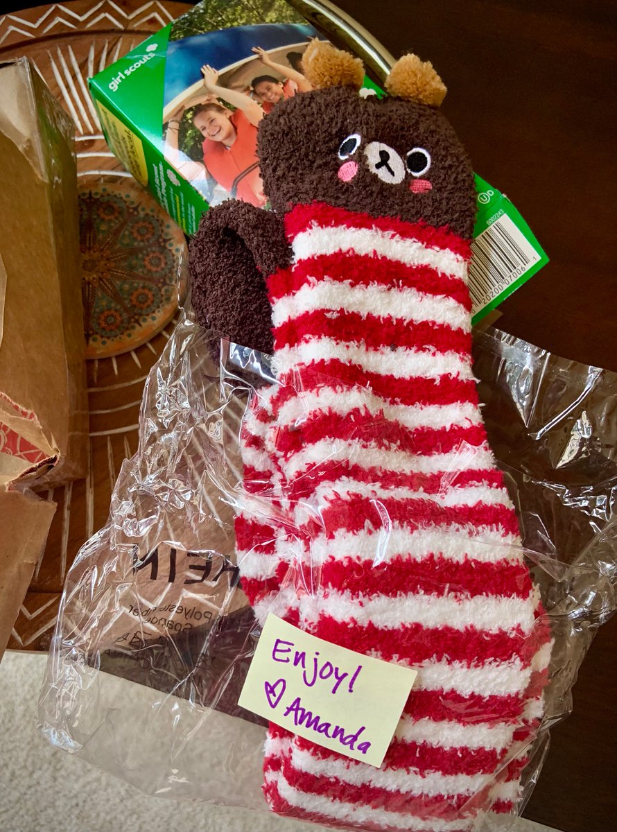 ocsweetest's tweet photo. I was prepared to open a brick of cocaine but was pleasantly surprised it was a box of thin mints. Way more excited to find these adorable knee high socks inside! 🤣
Can’t wait to wear them for our annual #pjtime holiday season. Thank you so much @amandacsb2. You’re so sweet! 💞 https://t.co/XFKv6SEgp4