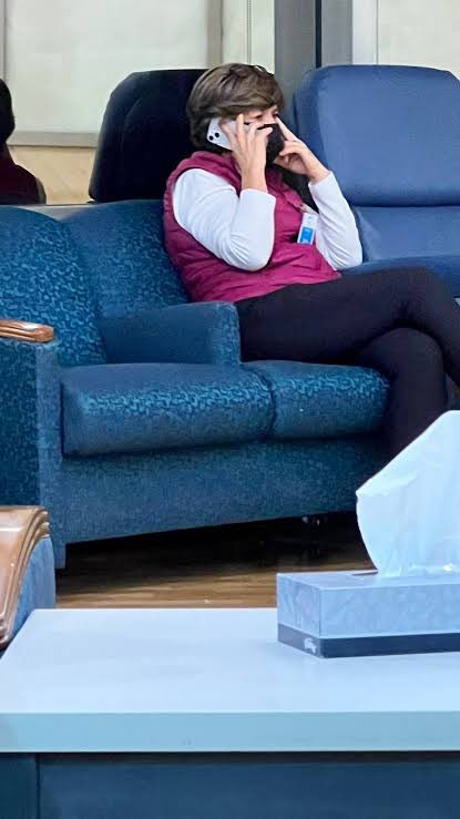 Delfina Gómez en el Hospital ABC, pero a <a href="/abrahamendieta/">Abraham Mendieta</a> le parece pecado ideológico que Xóchitl proponga que funcionarios que así lo quieran paguen su seguro médico privado y no el gobierno.

No hay un secretario de <a href="/lopezobrador_/">Andrés Manuel</a> que se atienda en el ISSSTE, pero son hipócritas